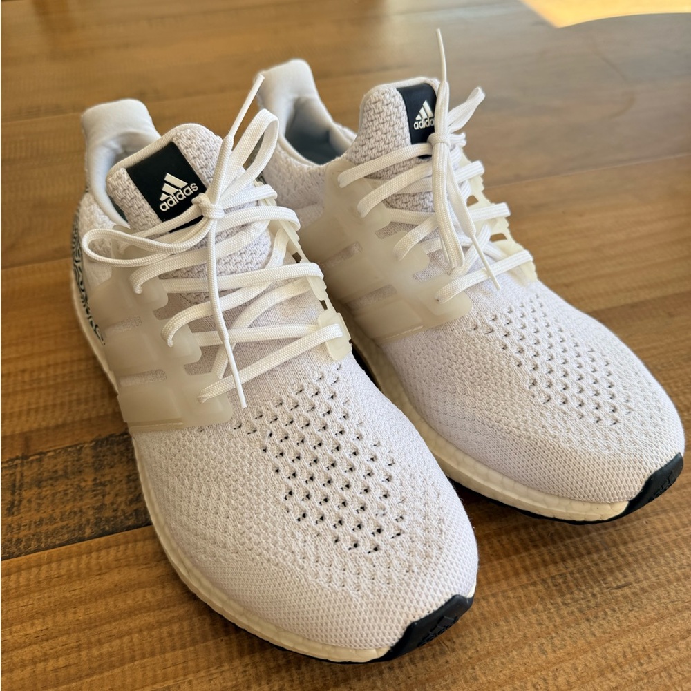 adidas White Knit Ultra Boost Sneakers with Black Patterned Heel - Picture 2 of 8